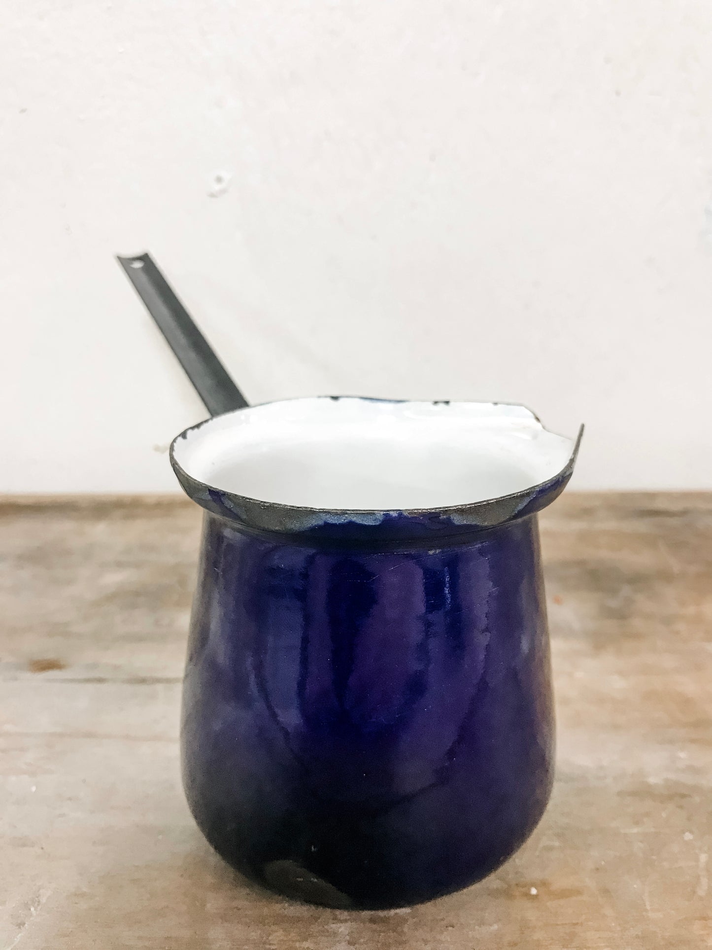 Vintage French enamel scoop image 0