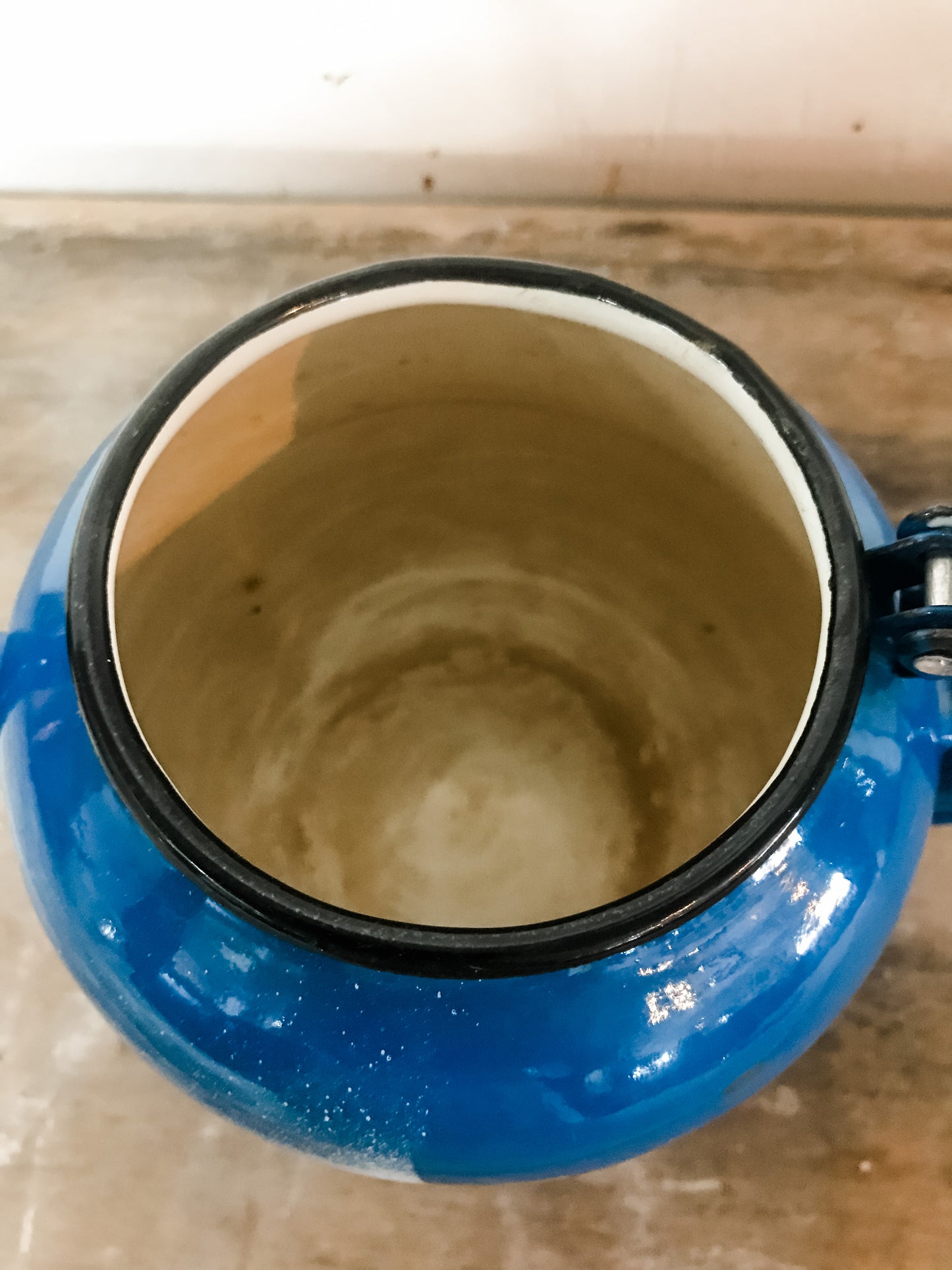 French enamel kettle image 4