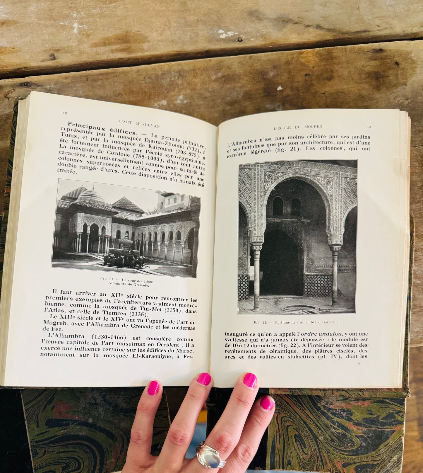 Antique French Art History Book – L’Art Égyptien, L’Art Assyrien, L’Art Perse by Henry Martin, Tome III