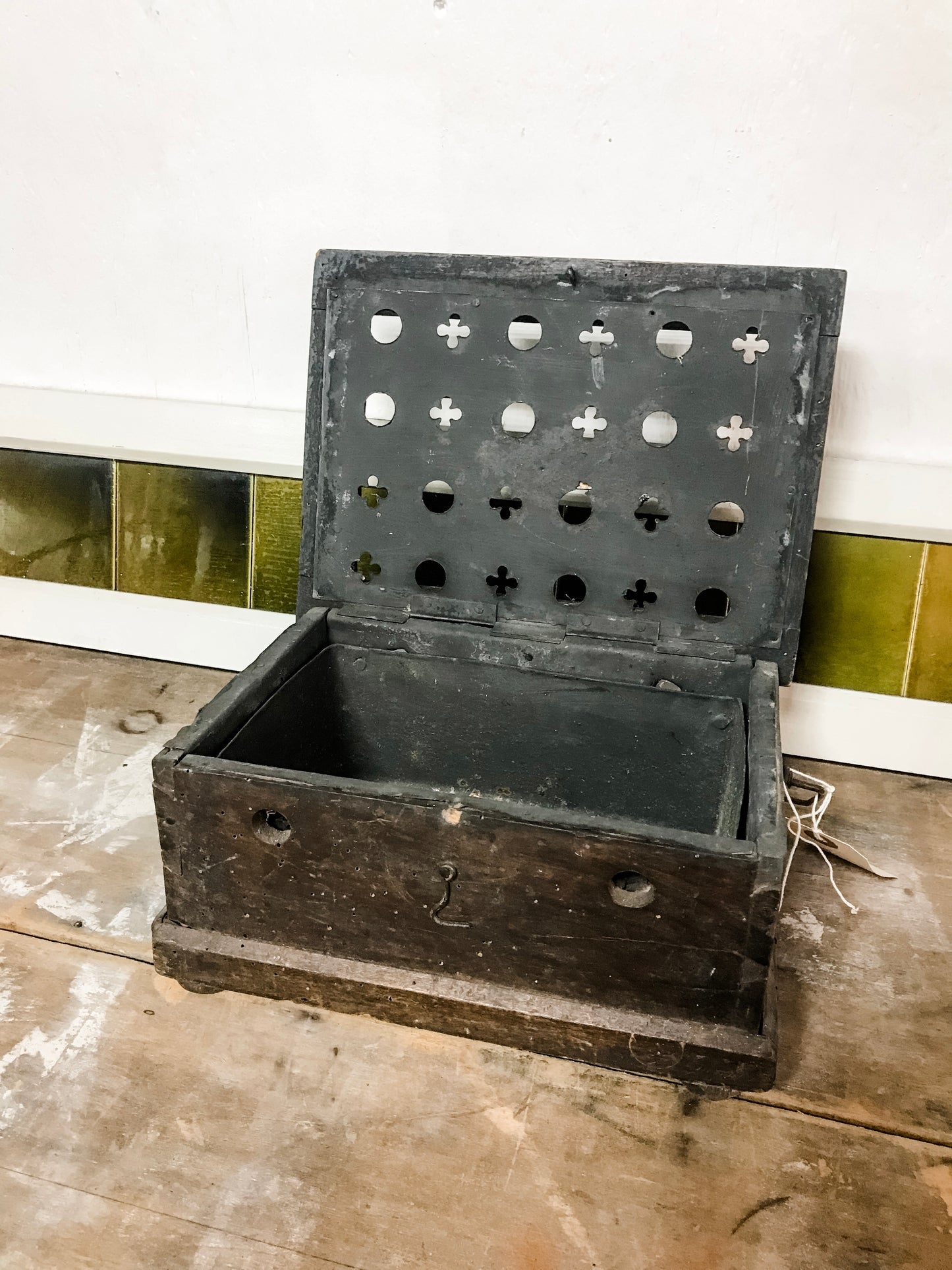 Antique French foot warmer image 2
