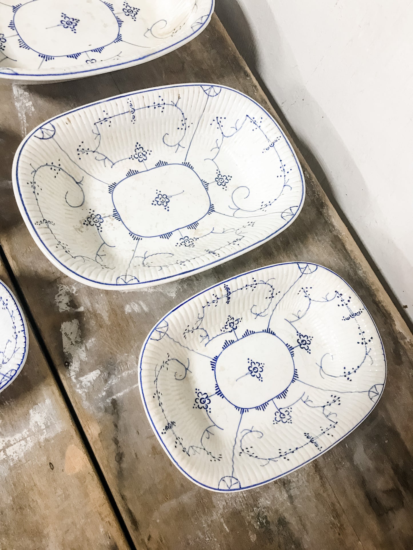 Boch ironstone nesting bowls image 3