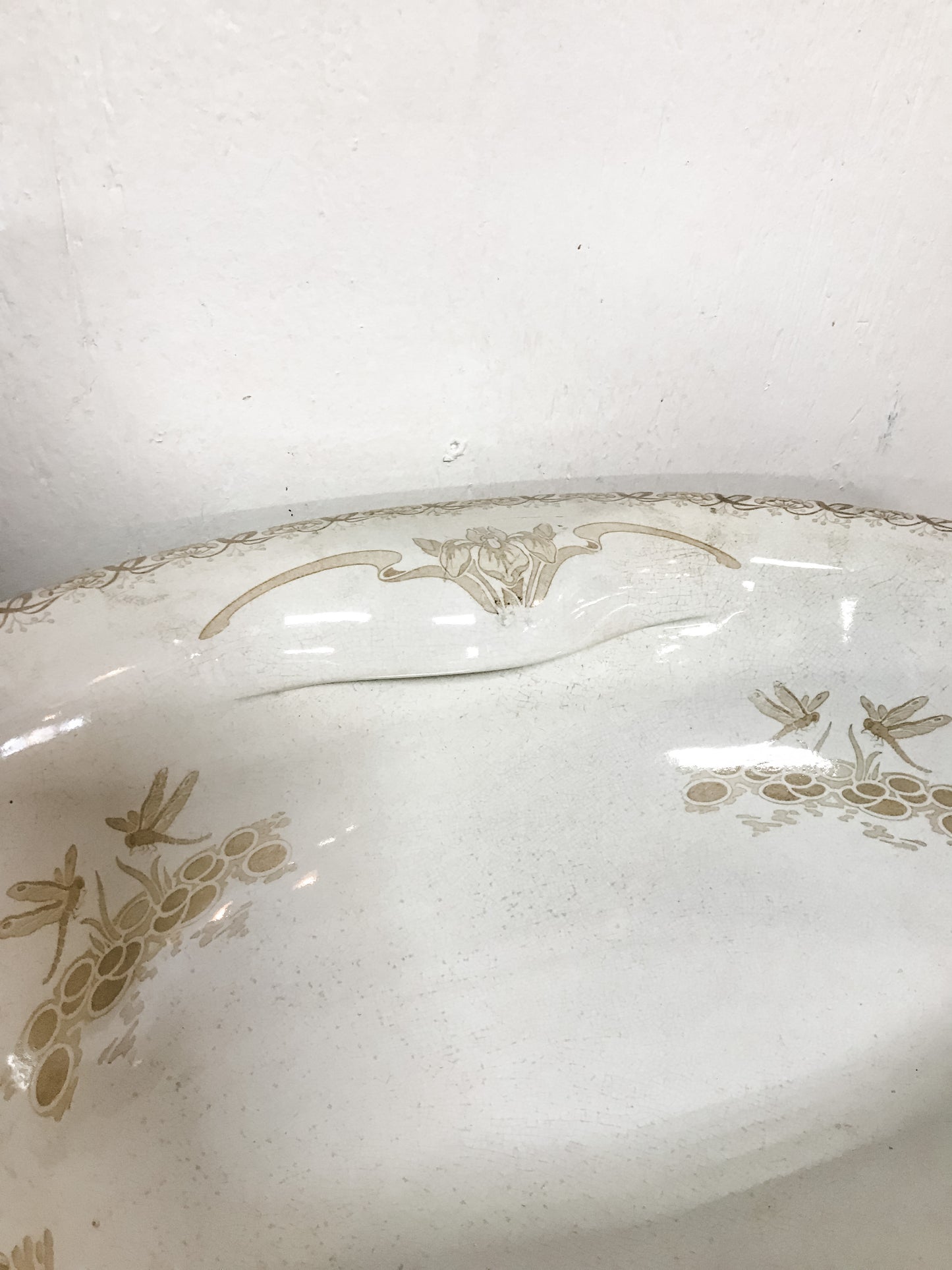 Antique Lavabos Paris sink image 2
