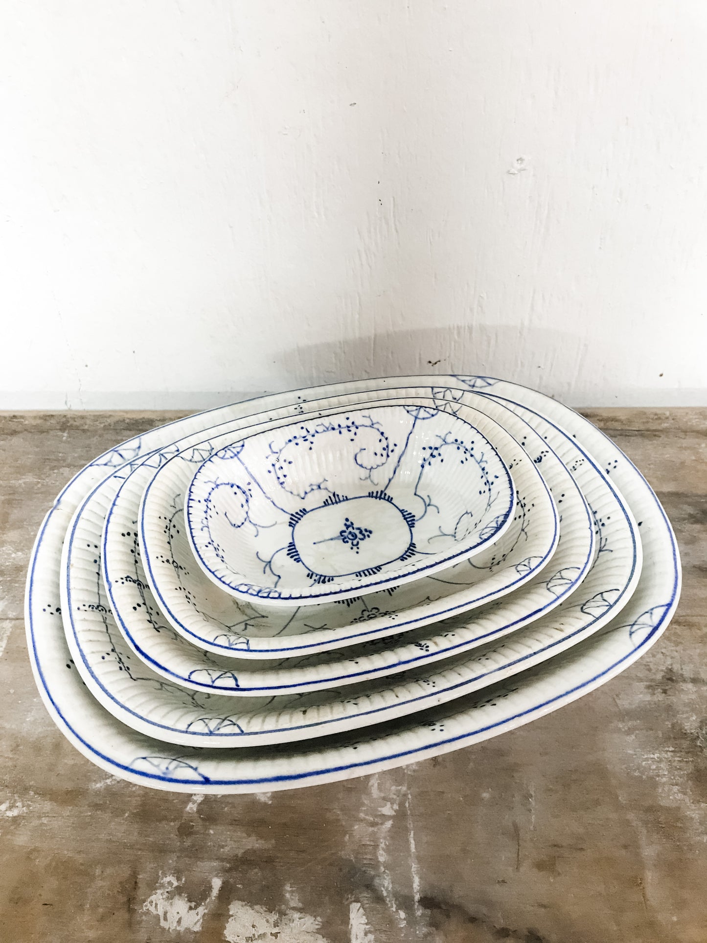 Boch ironstone nesting bowls image 0