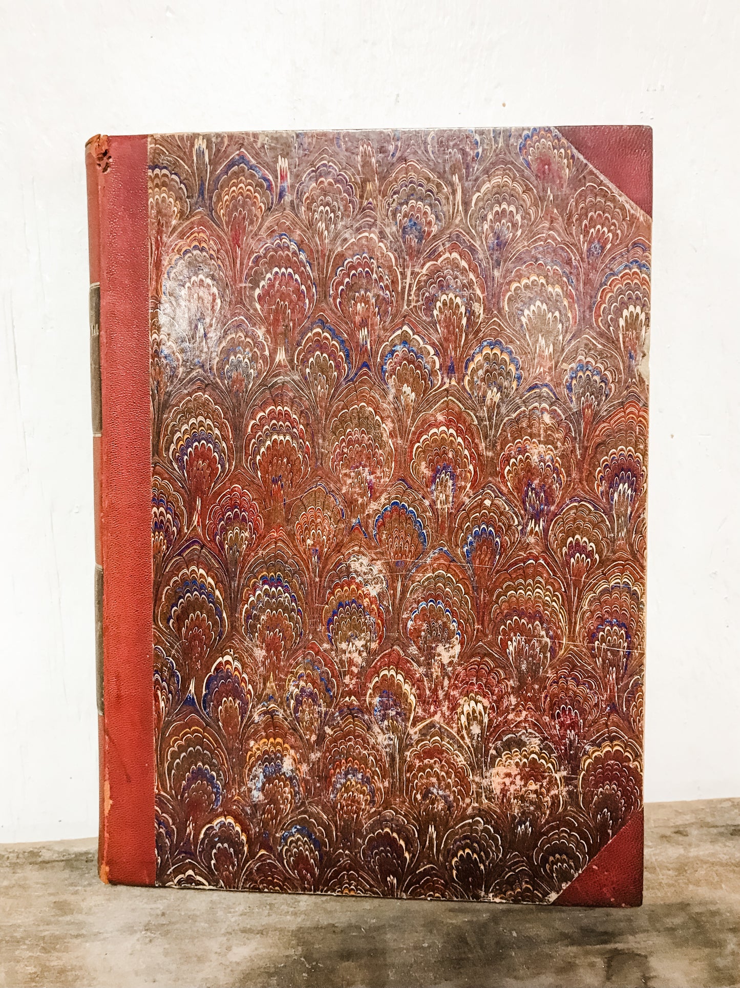 Antique French "Petit Journal" book image 0