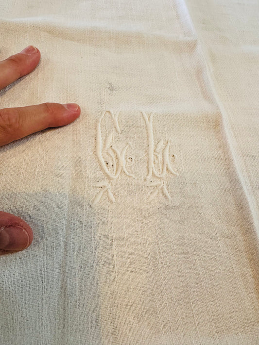 Antique French Linen Napkin with Monogram – Handwoven White Flax Cloth, Embroidered “GL”