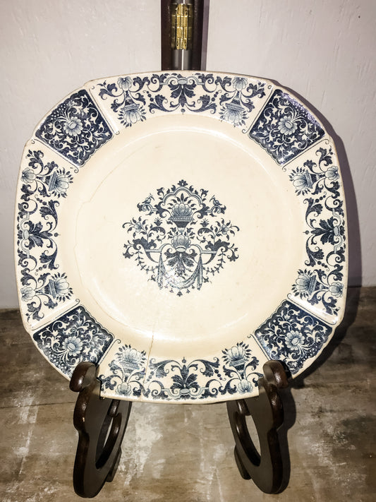 French Plate image 0